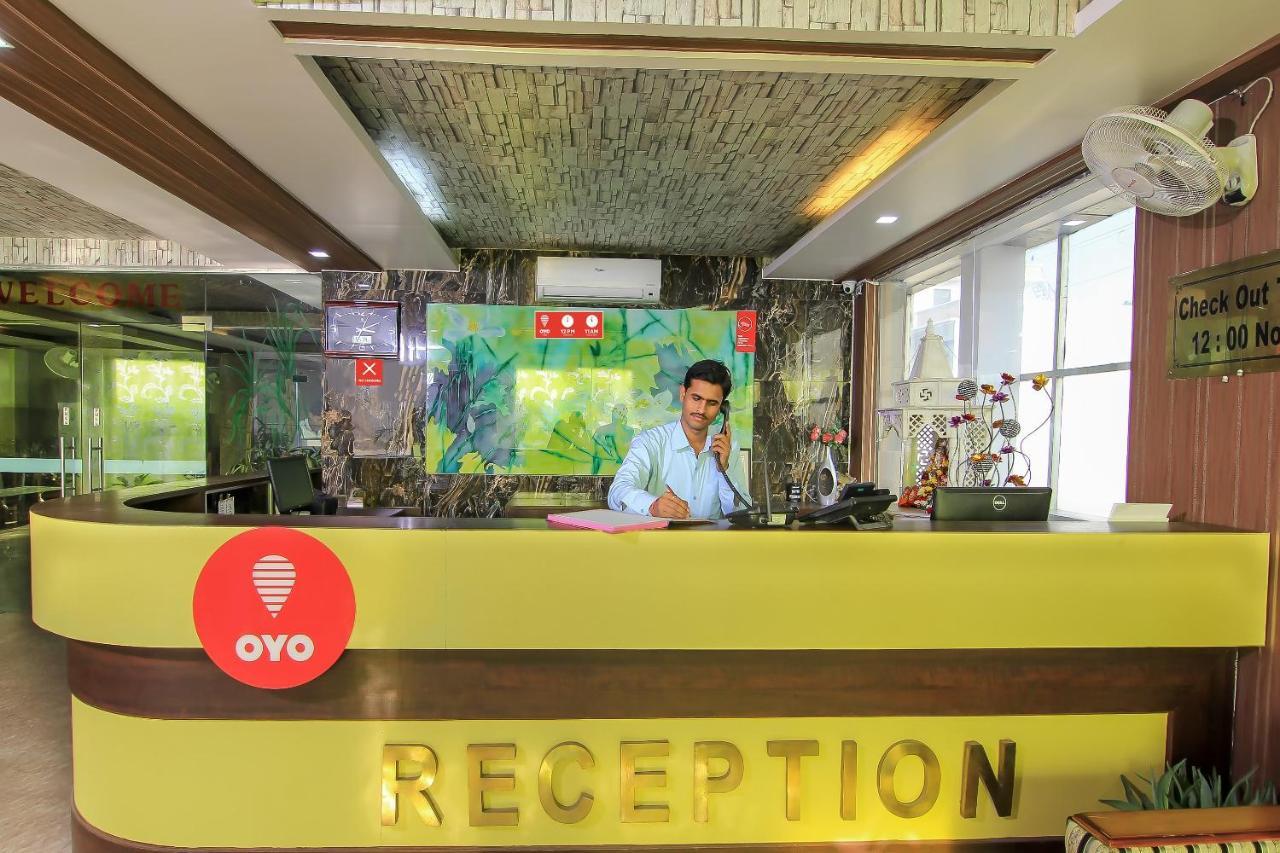 Collection O 4731 Hotel Surya Continental Lakhnau Kültér fotó